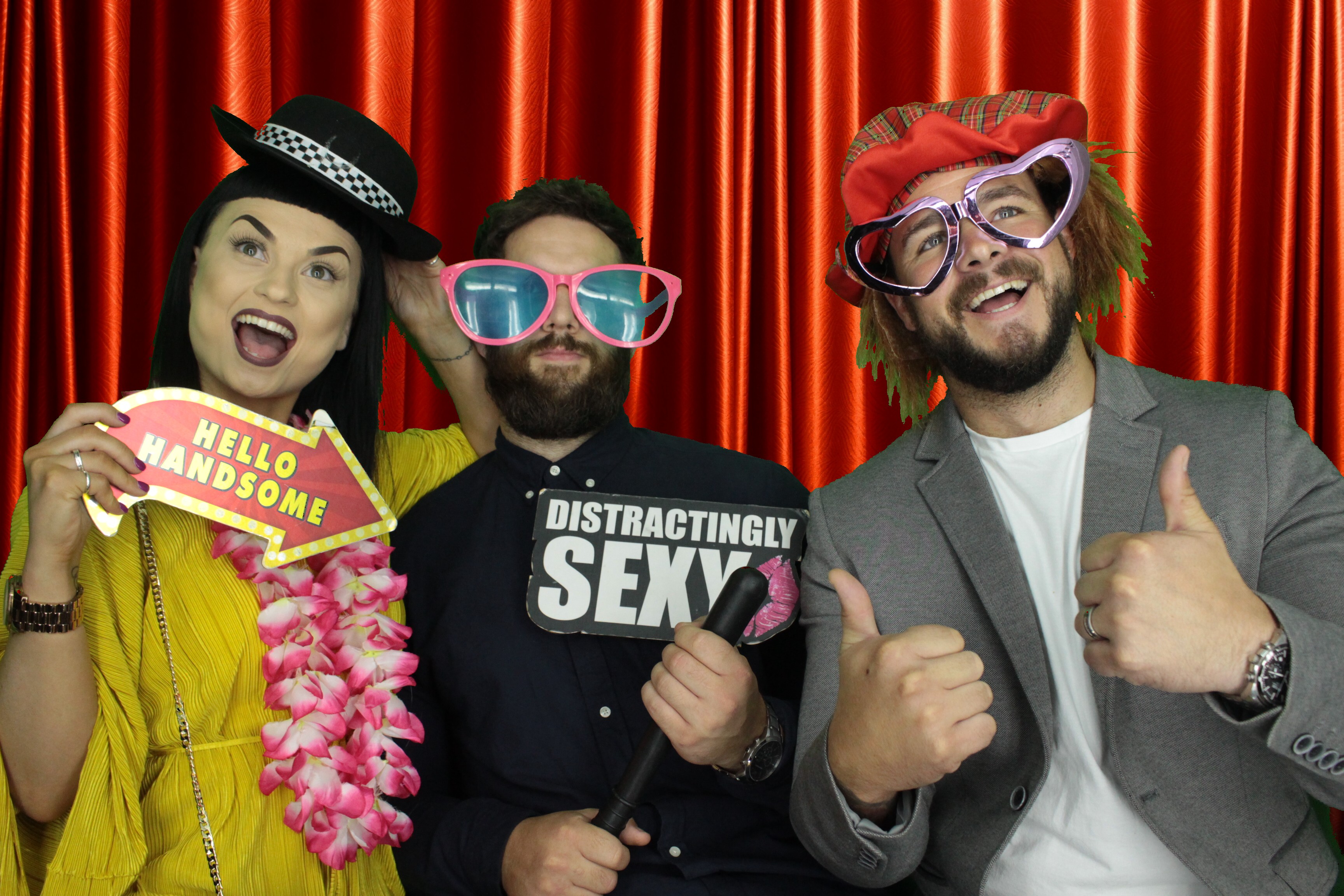 Scott & Tammy's Wedding | View more photos from the event at gallery.myphotoboothexperience.co.uk/u/MyPhotoBoothExperienceLtd/Scott-Tammys-Wedding